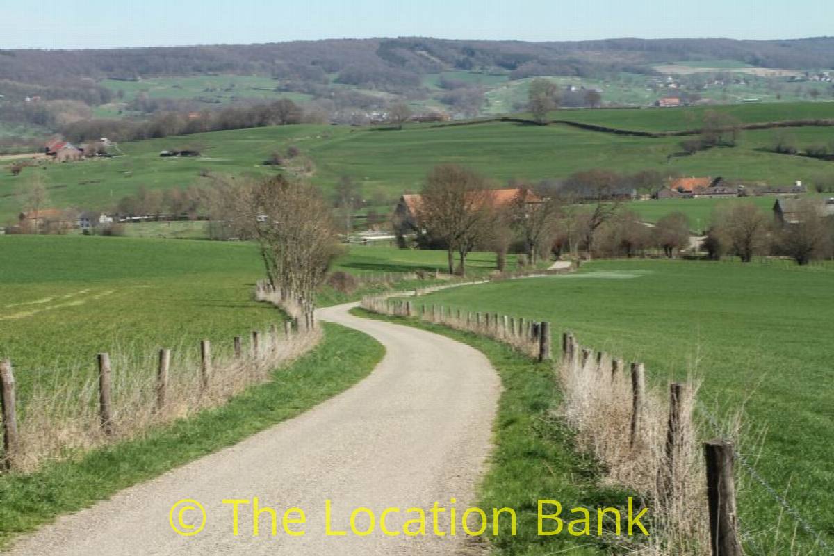 Country Stra&szlig;e in the hills