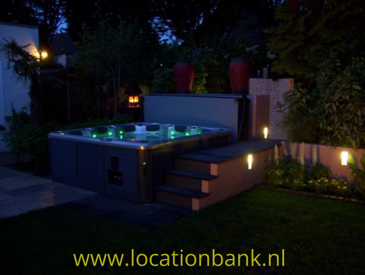 Jacuzzi / Spa bij avond