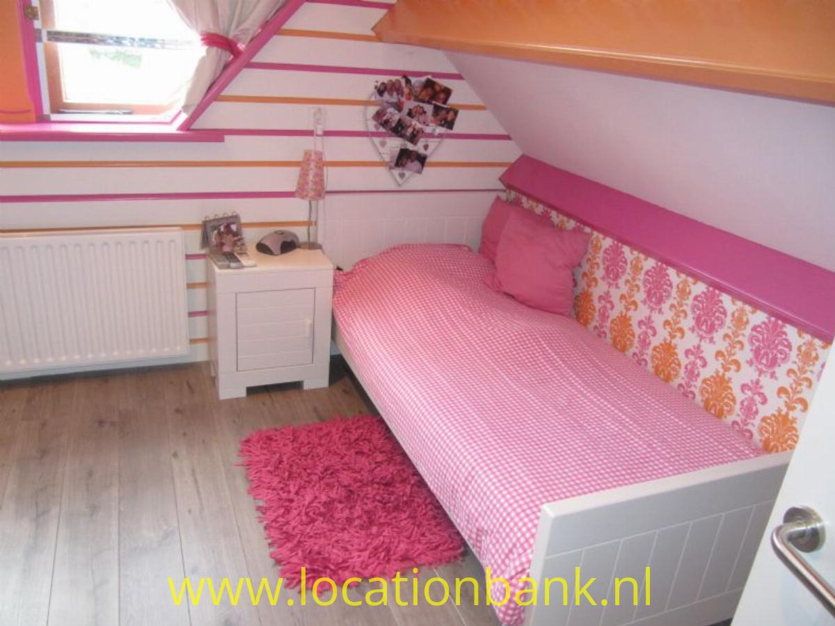 Roze kinderkamer