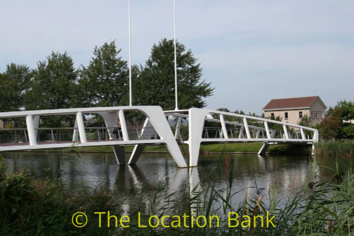 Moderne Br&uuml;cke