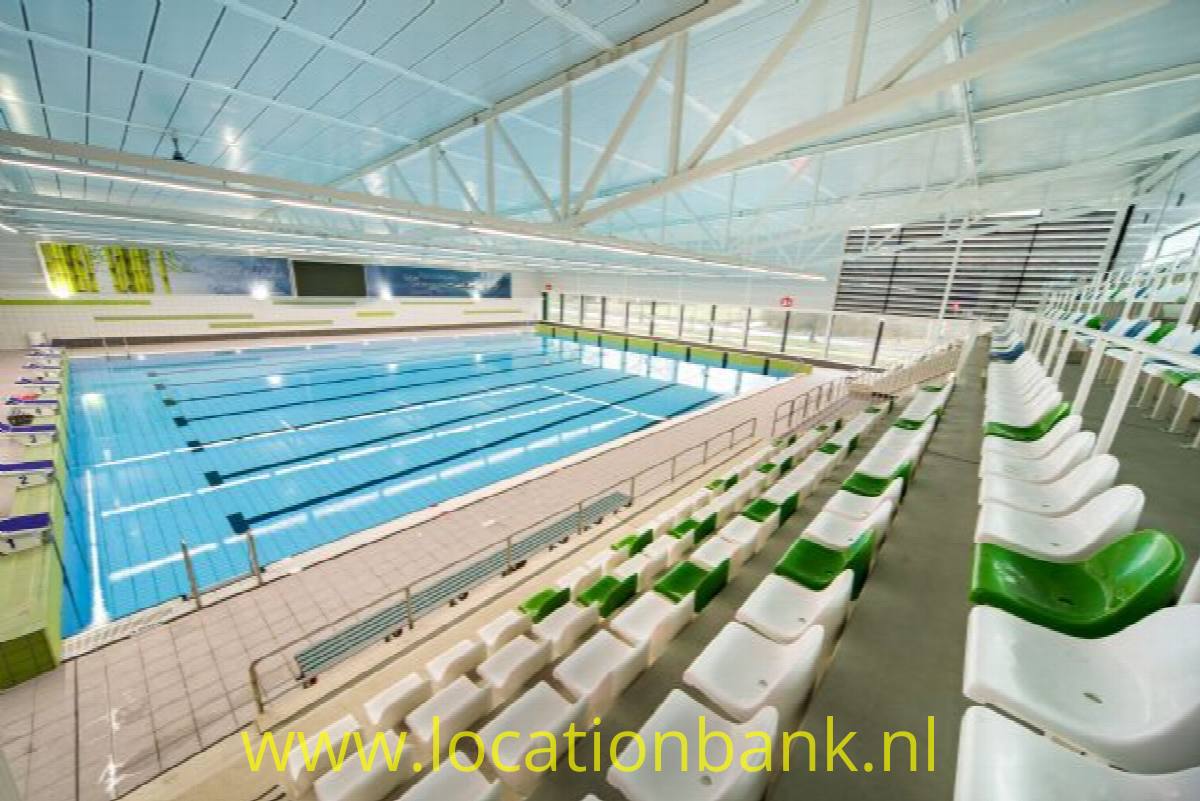 public Schwimmbad