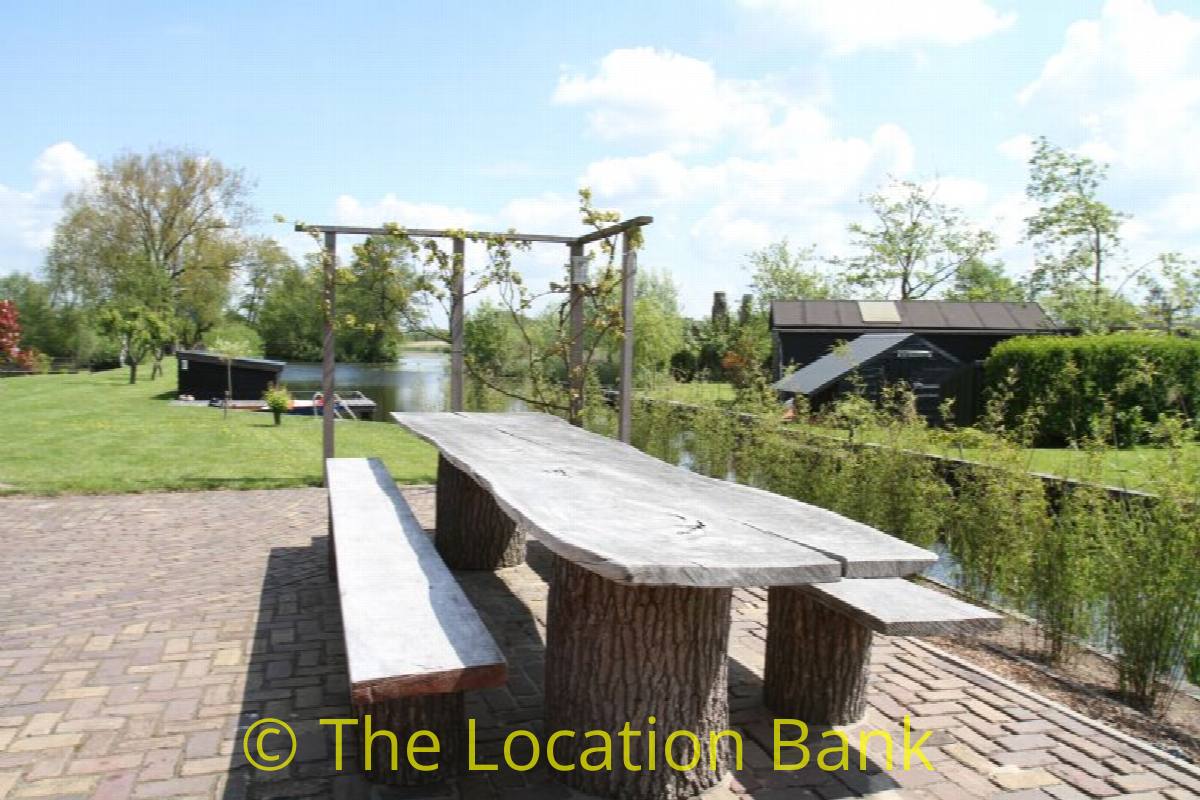 Garten at the waterfront
