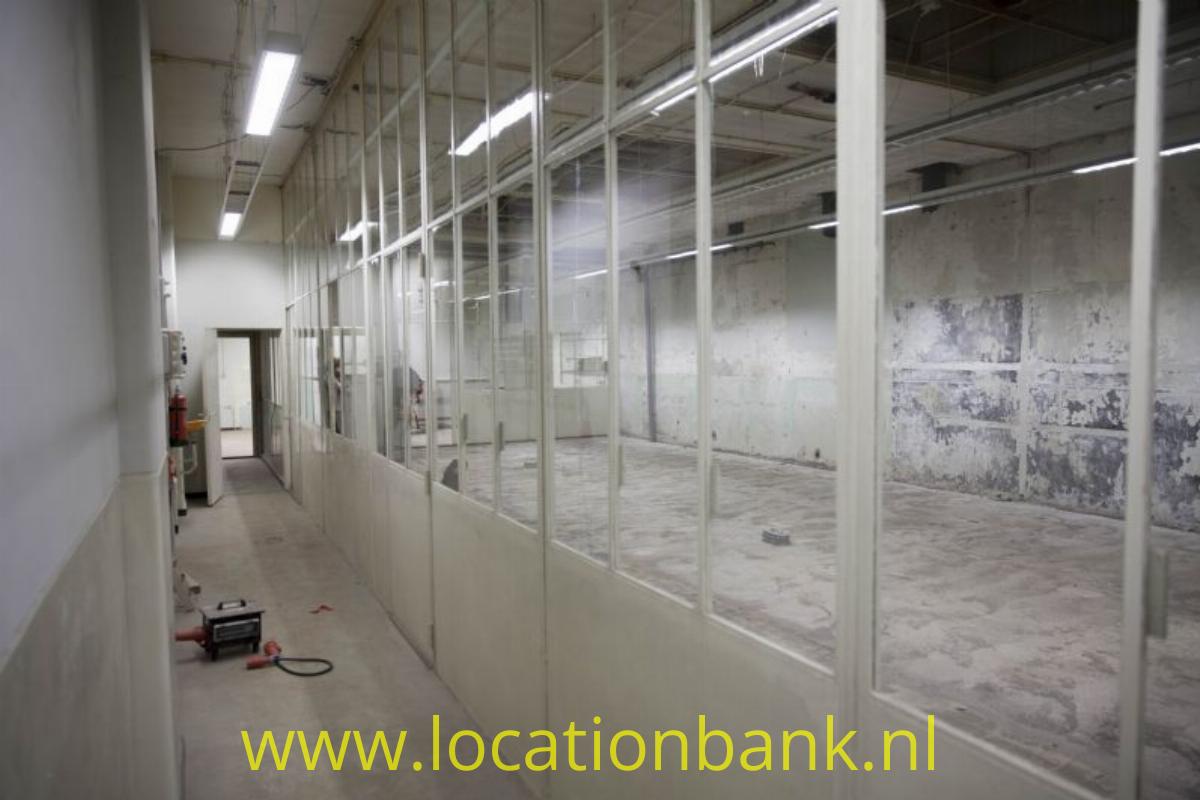 Verlaten fabriek of loods