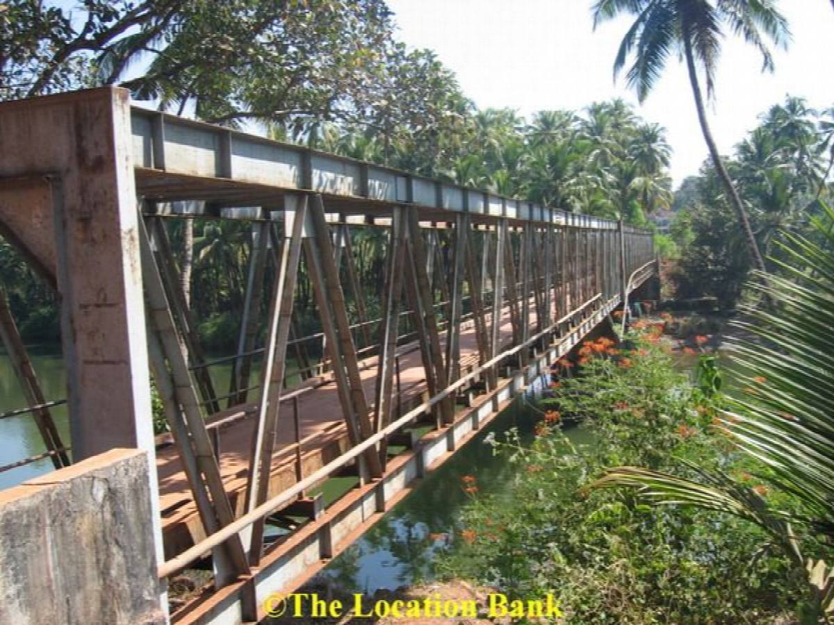 Industrial prewar Indian Br&uuml;cke