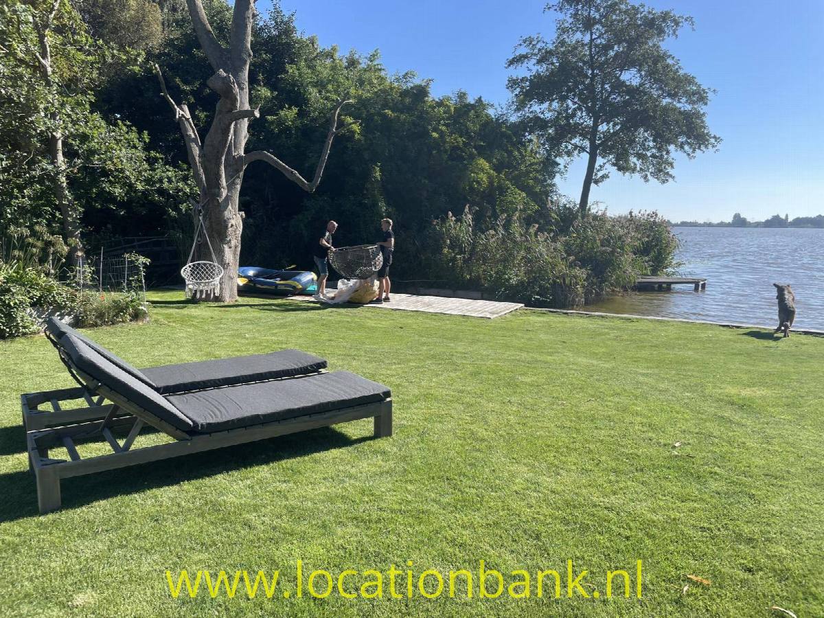 Garten am Wasser