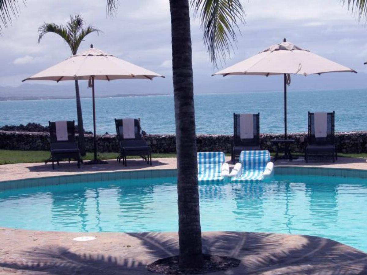 Villa aan zee met prive zwembad
