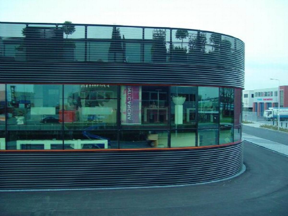 modern B&uuml;ro building