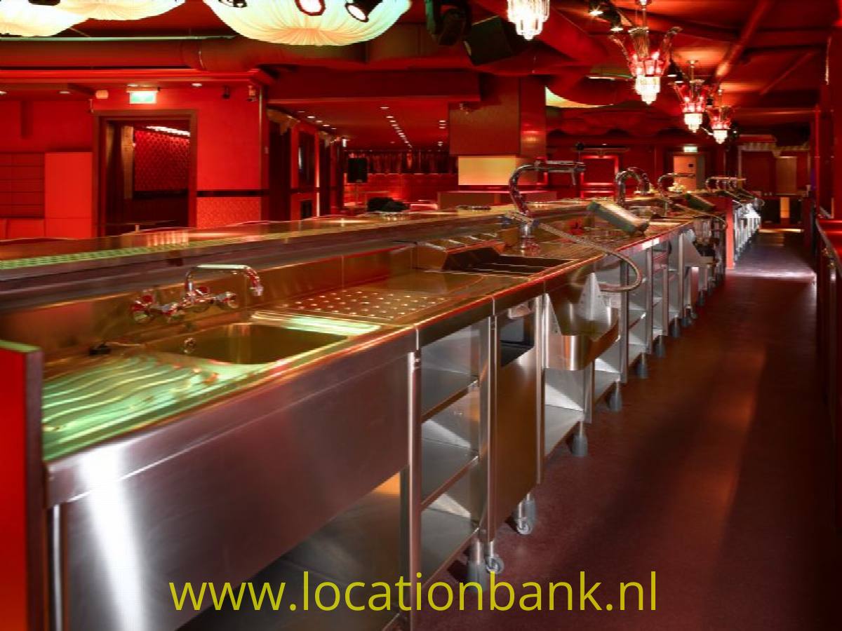 Club bar disco dancing nightclub