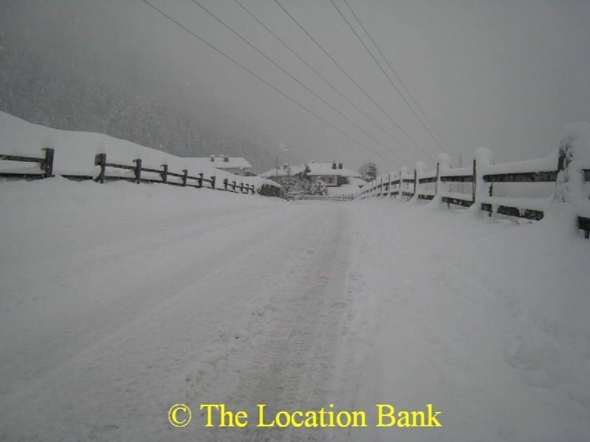 Winter Stra&szlig;e in the snow