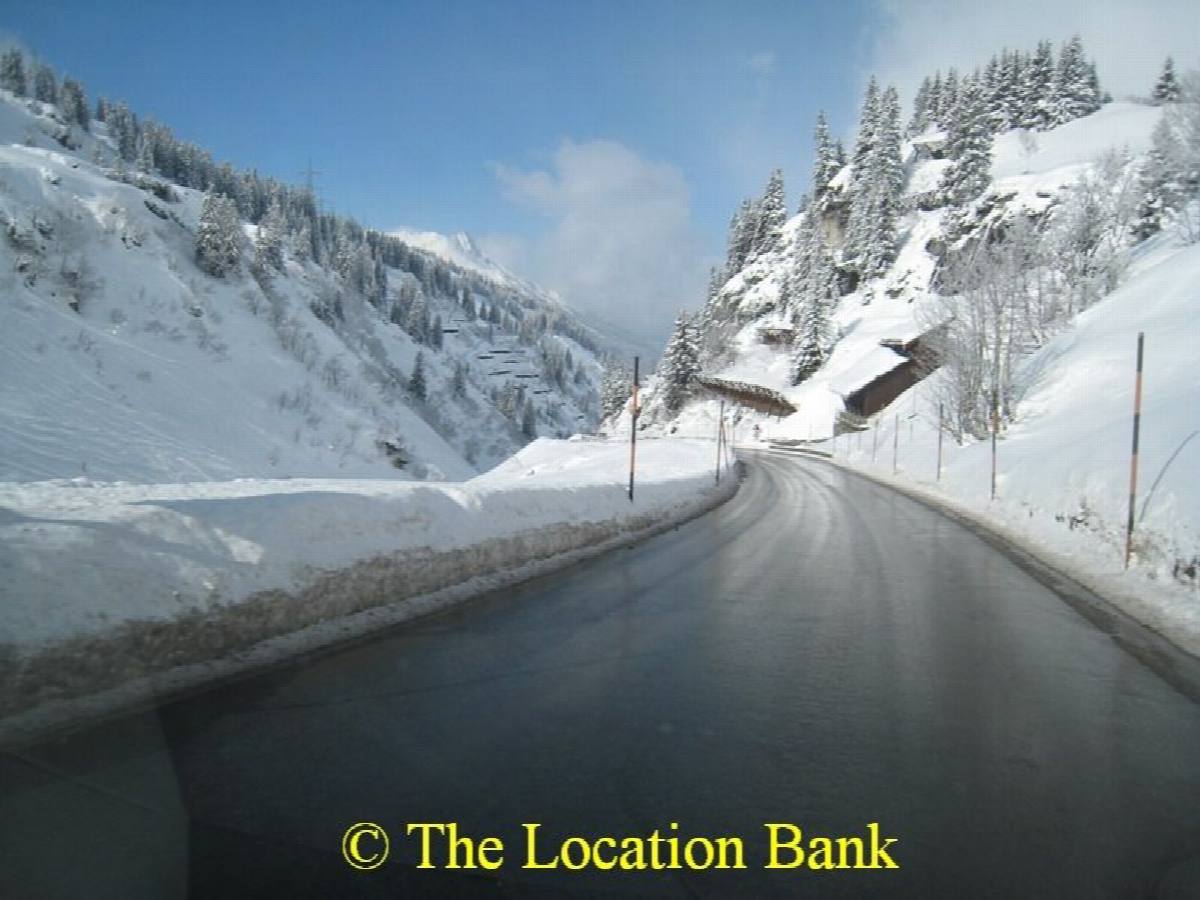 Winter Stra&szlig;e in the mountains