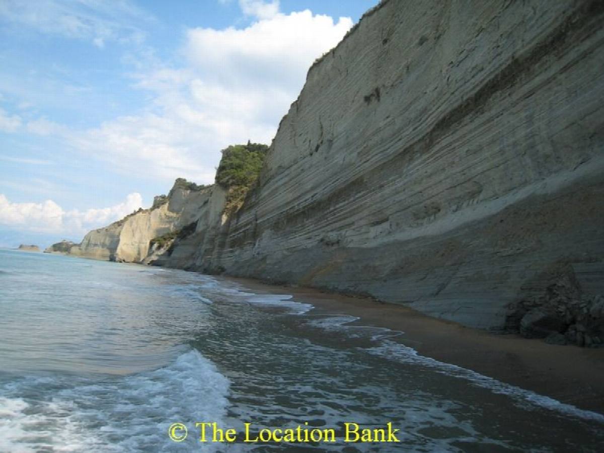 Beach und cliffs