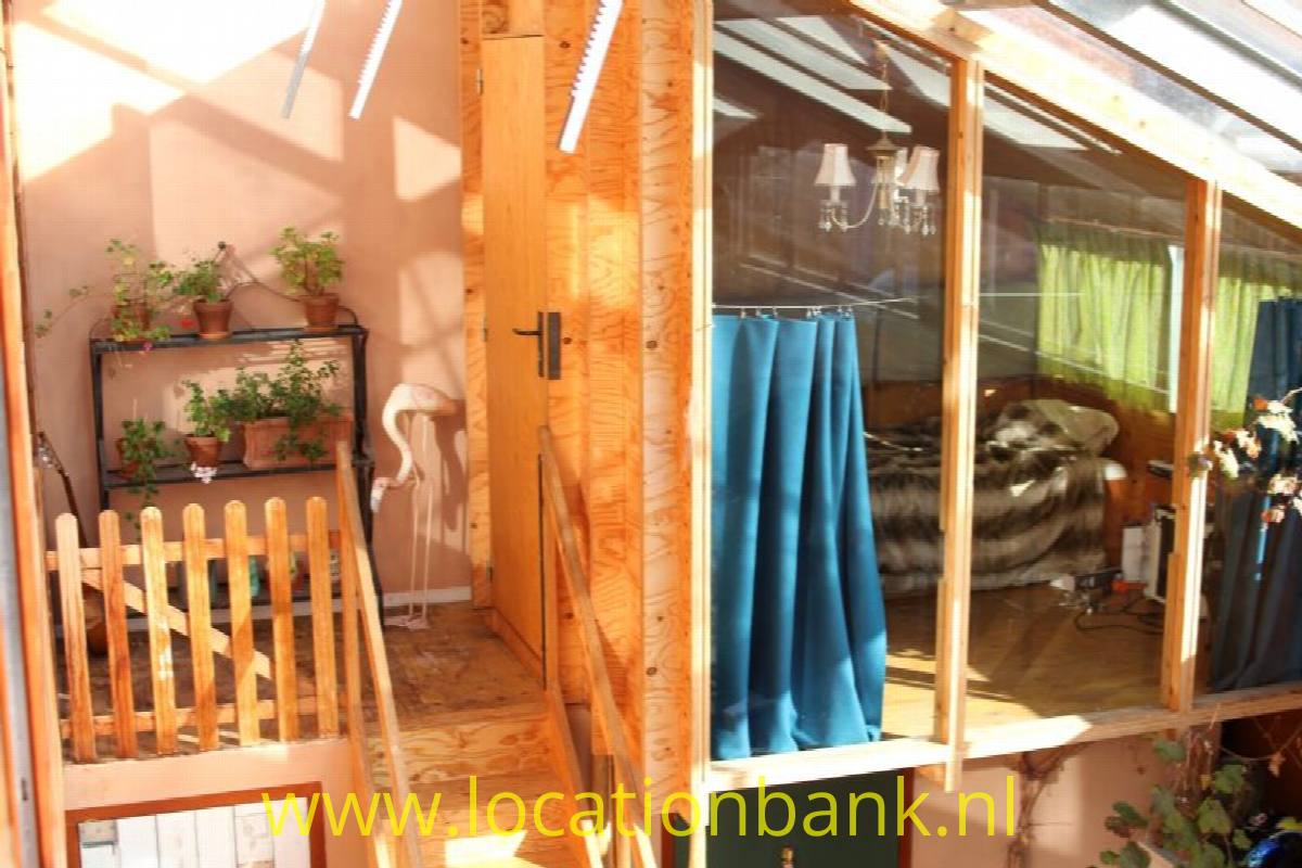 Huis met veel glas