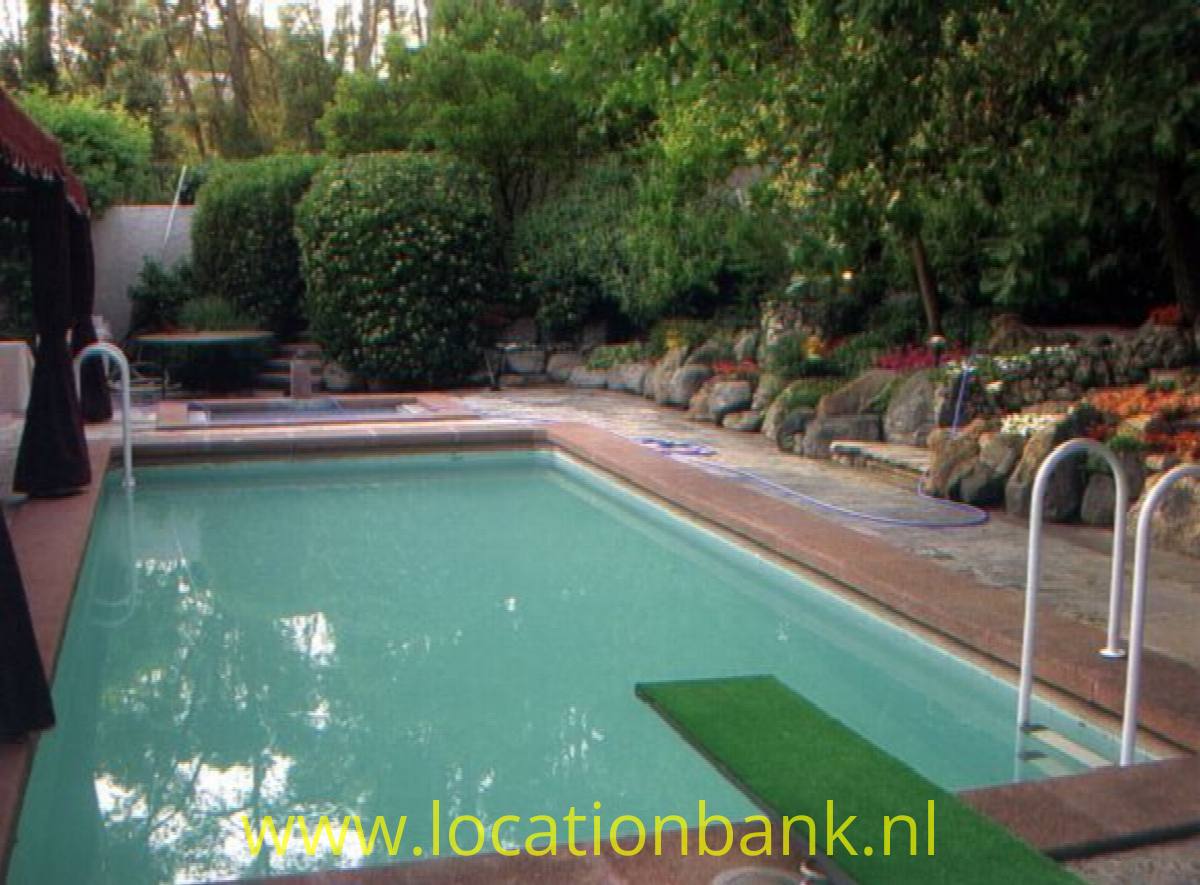 private pool