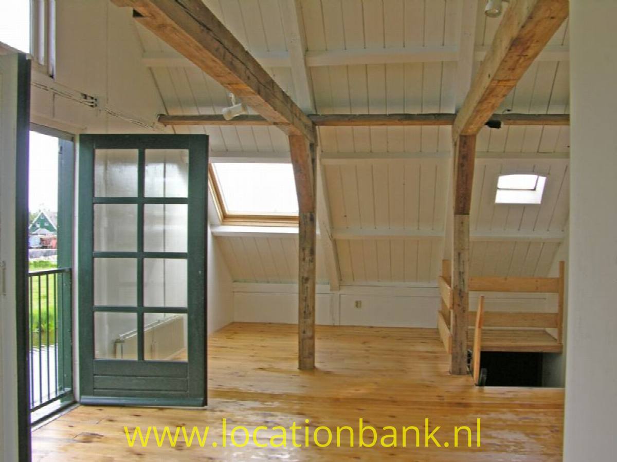 empty floor