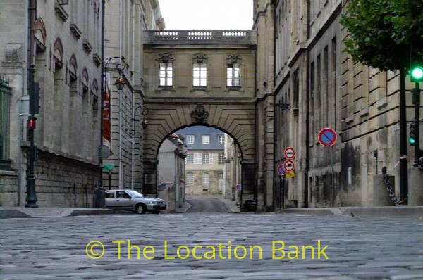 filmlocatie poort over straat oude straat