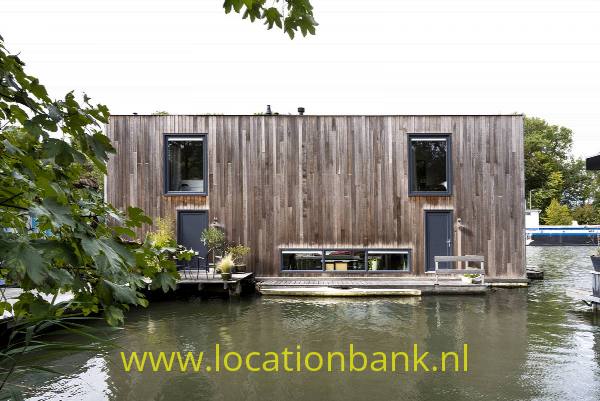 filmlocatie Woonark Amsterdam watervilla