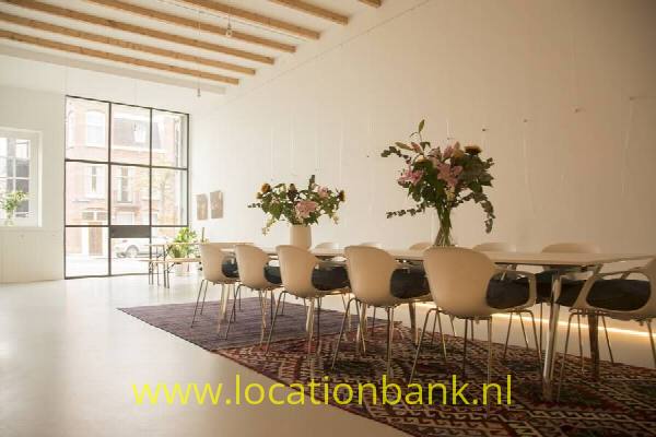 filmlocatie Atelier en loods grote ruimte en garage en gallerie
