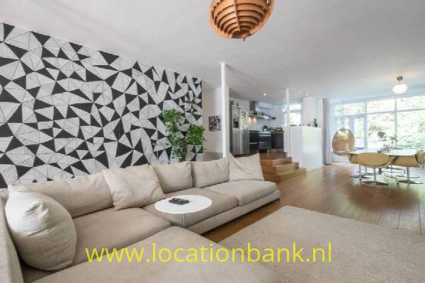 filmlocatie Ruim Appartement met open Haard en sauna en tuinkas