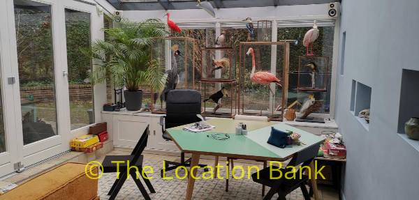 filmlocatie artistiek huis met Serre en ruime stadstuin