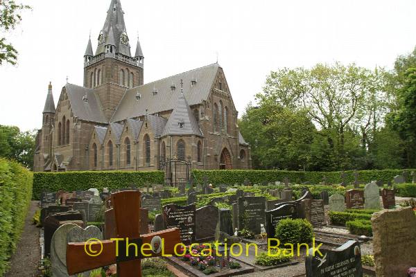 filmlocatie Katholieke Kerk en begraafplaats kerkhof begrafenis