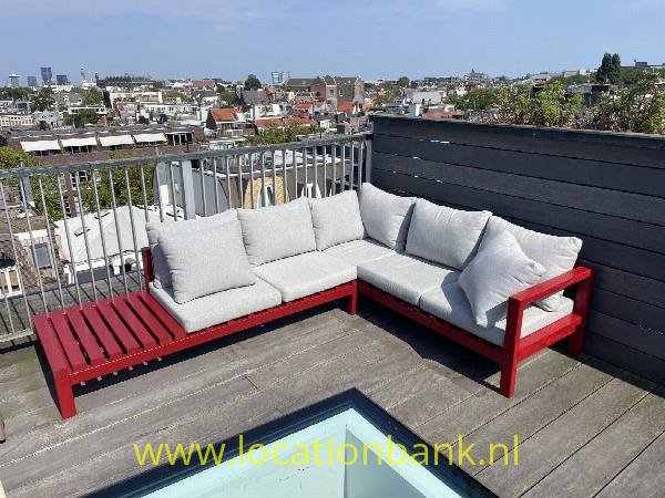 filmlocatie Mooi en bijzonder appartement in centrum Amsterdam met een groot dakterras, veel licht, hoge plafonds en een view over de hele stad vanuit de woonkamer.