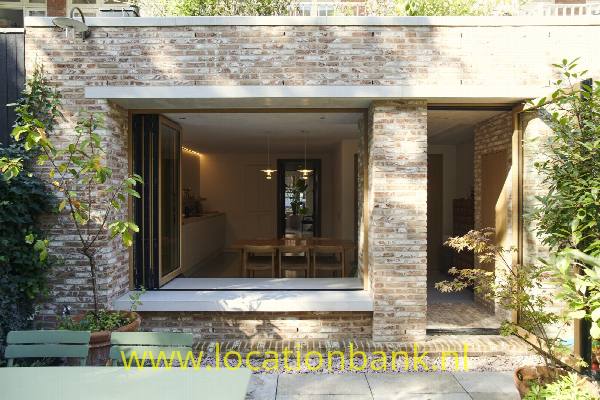 filmlocatie Huis Woning met Patio en baksteen