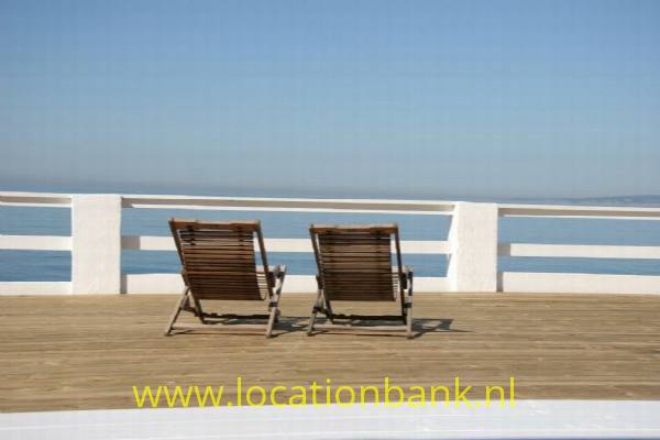 filmlocatie Huis met mooi zonneterras aan zee