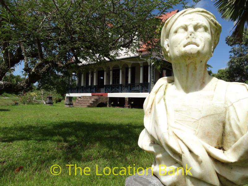Colonial houses or colonial house