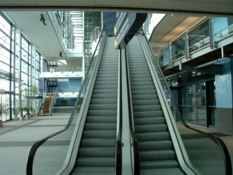 escalator