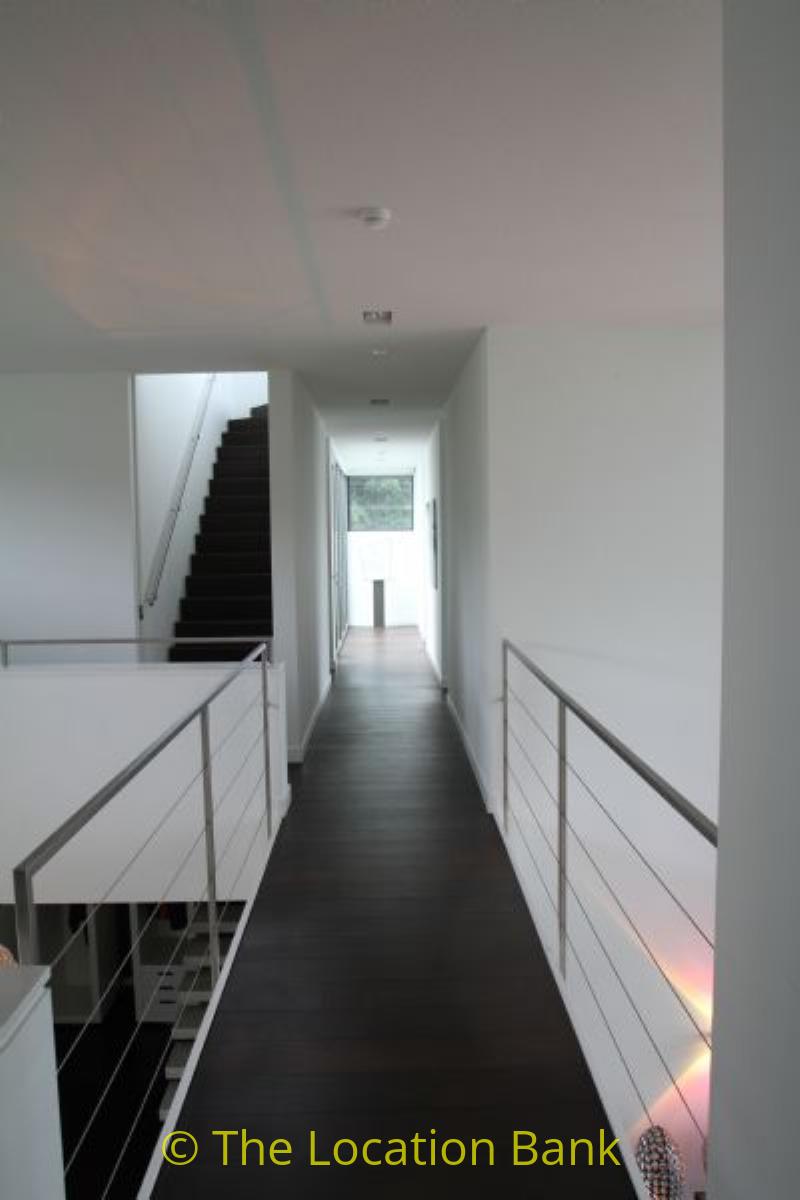 Gangway or passage