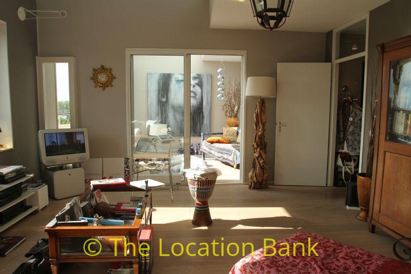 very light livingroom