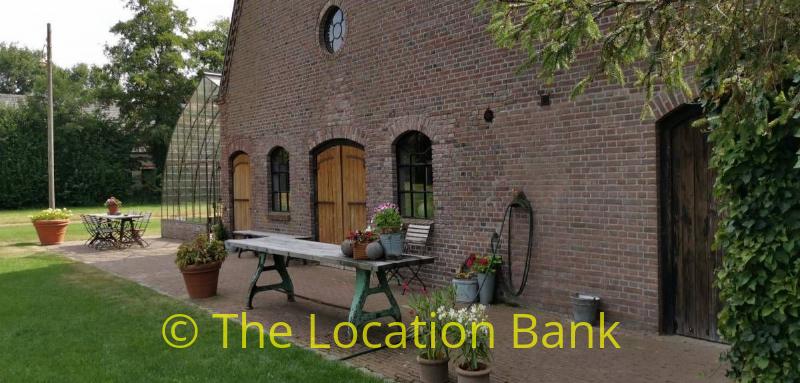 Farmhouse with conservatory