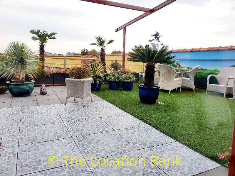 roof terrace