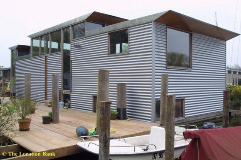 Modern House Boat modern architecture