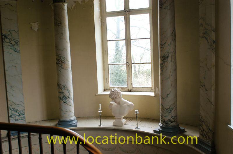 marble pilars