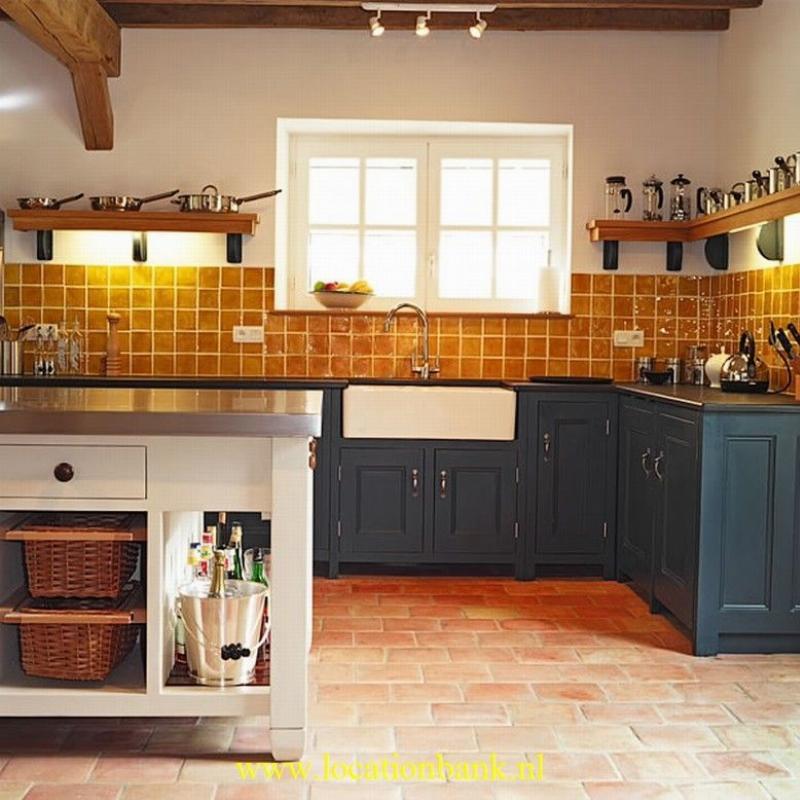 Traditional kitchen