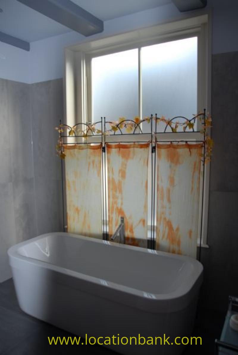 bath tub