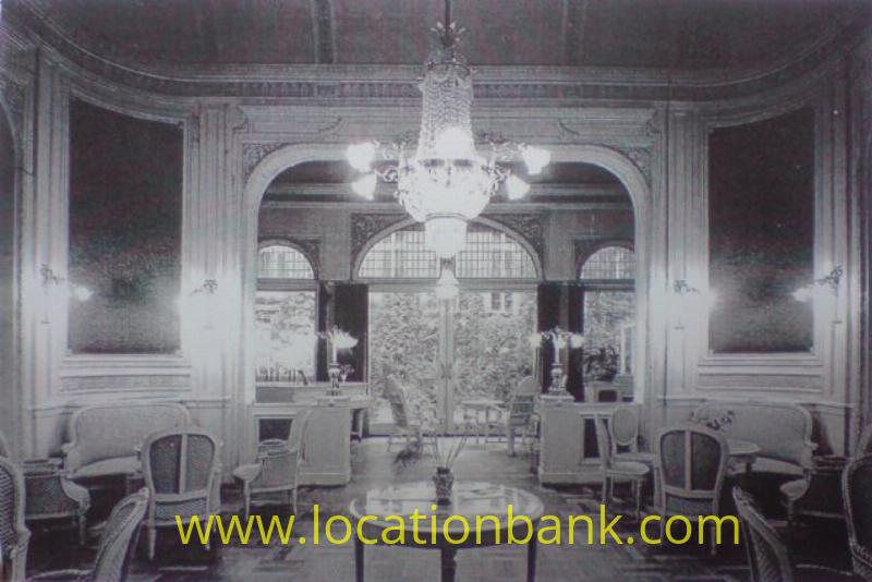 Historic picture with view of garden windows