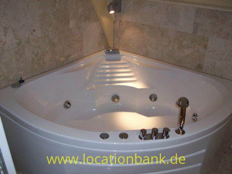 Jacuzi