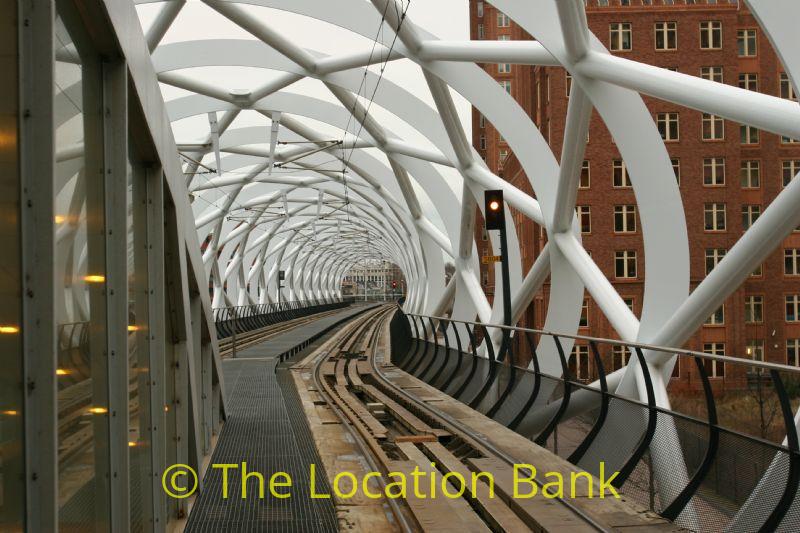 Moderne Train Station