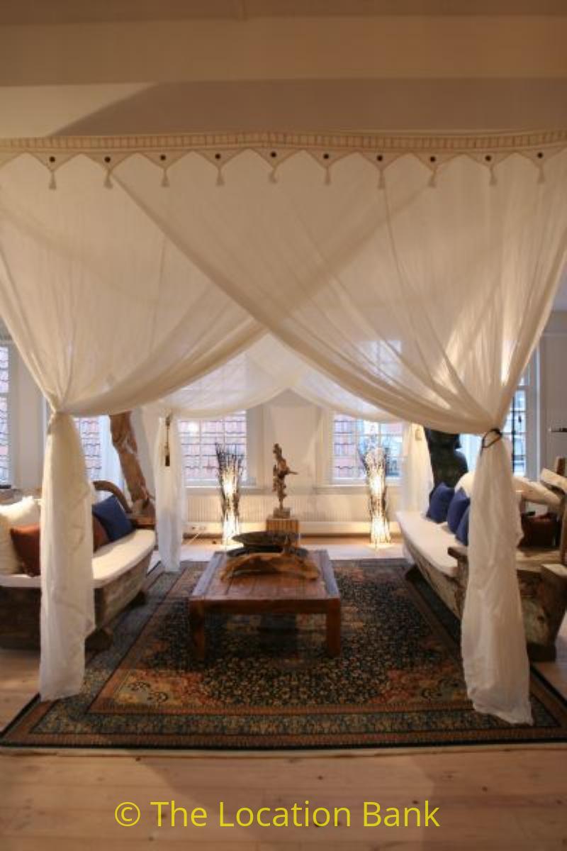 Oriental Living