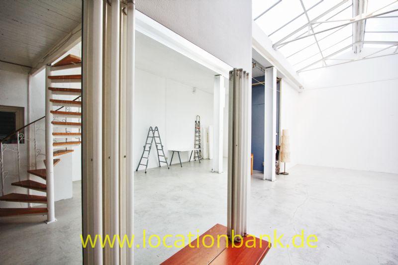 Daylight studio oder empty Dachboden