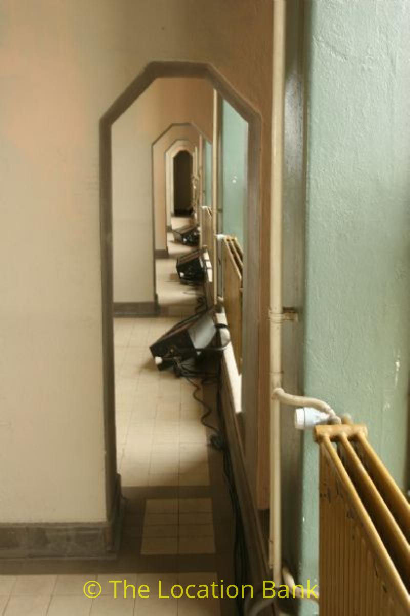 First floor Balkon in industrial hall