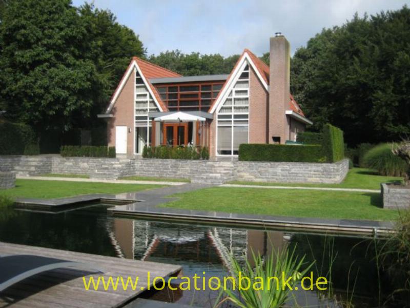 Villa mit natural pool