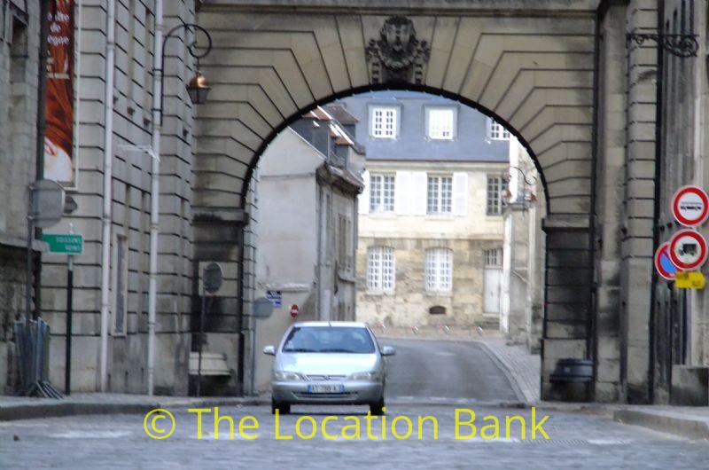 fly over arch street city
