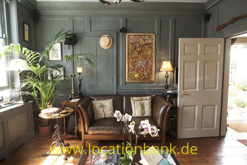 sofa klassisch