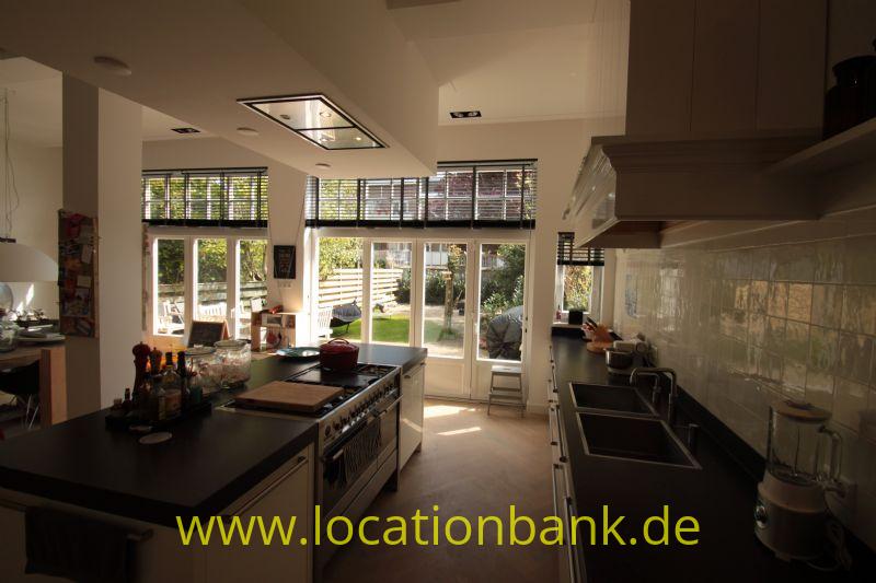 Wohnzimmer mit offene K&uuml;che