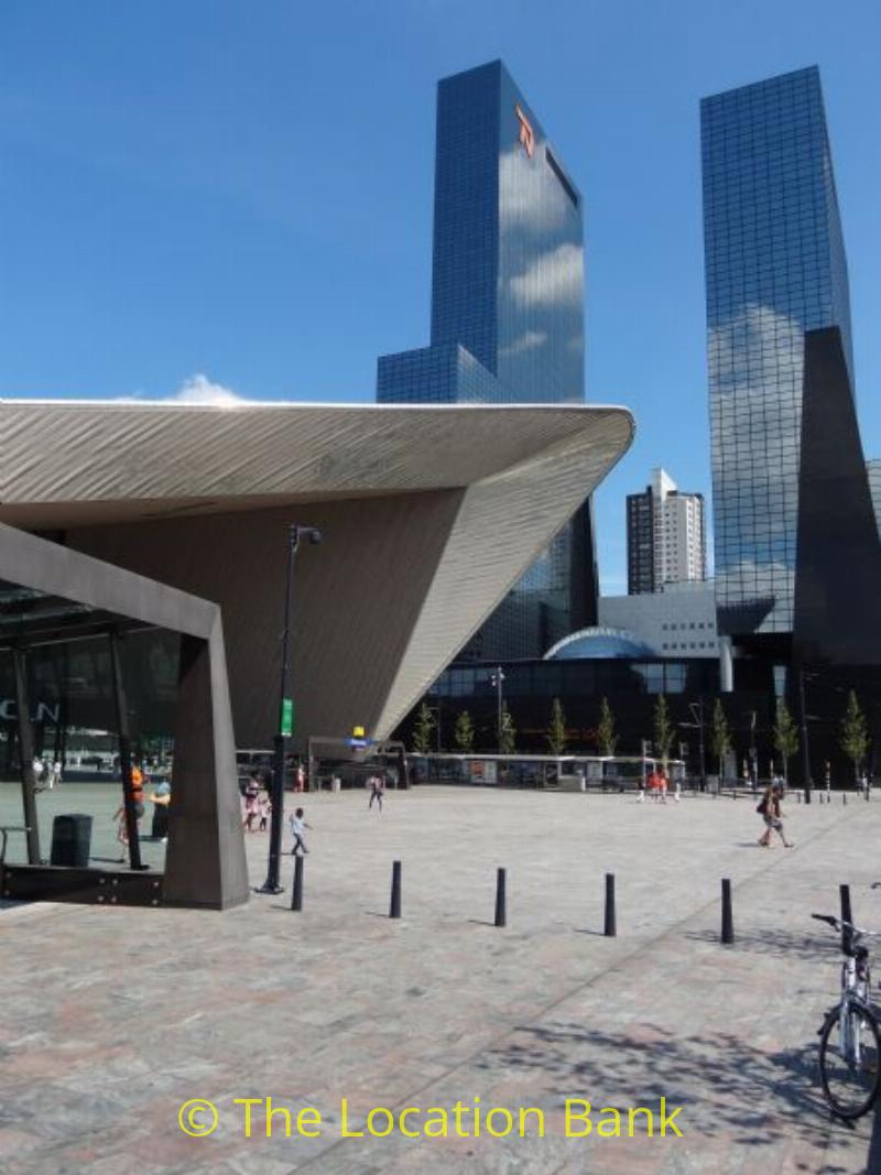 square mit modern architecture