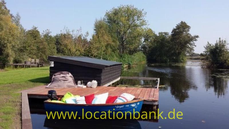 boathouse und landing place