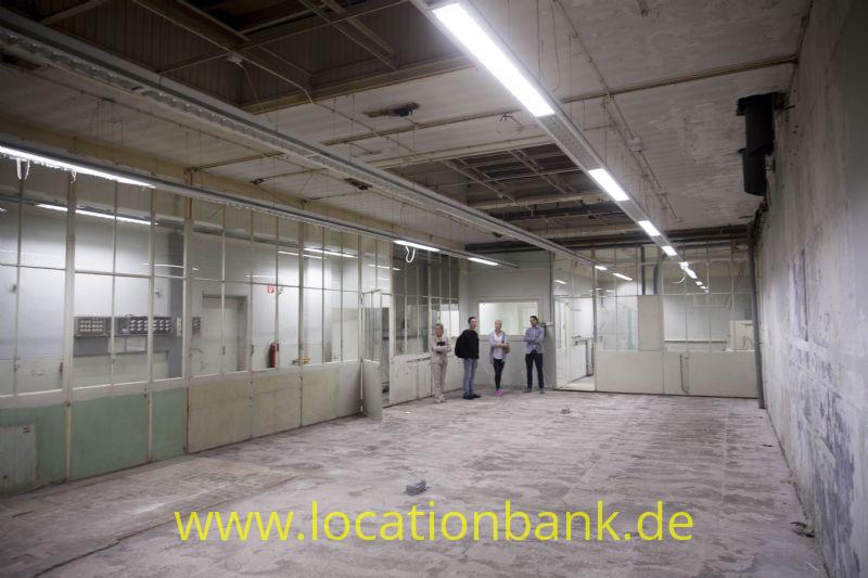 Industrial hall oder hangar abandoned Fabrik